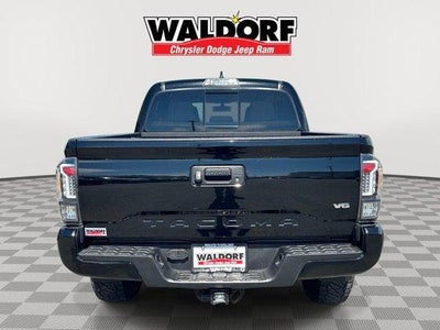 2017 Toyota Tacoma SR V6