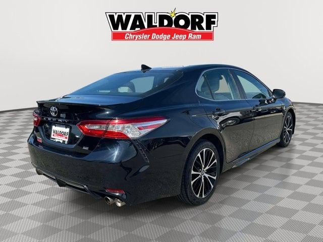 2020 Toyota Camry SE