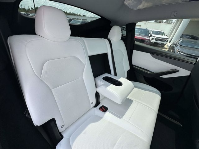 2026 Tesla Model Y All-Wheel Drive