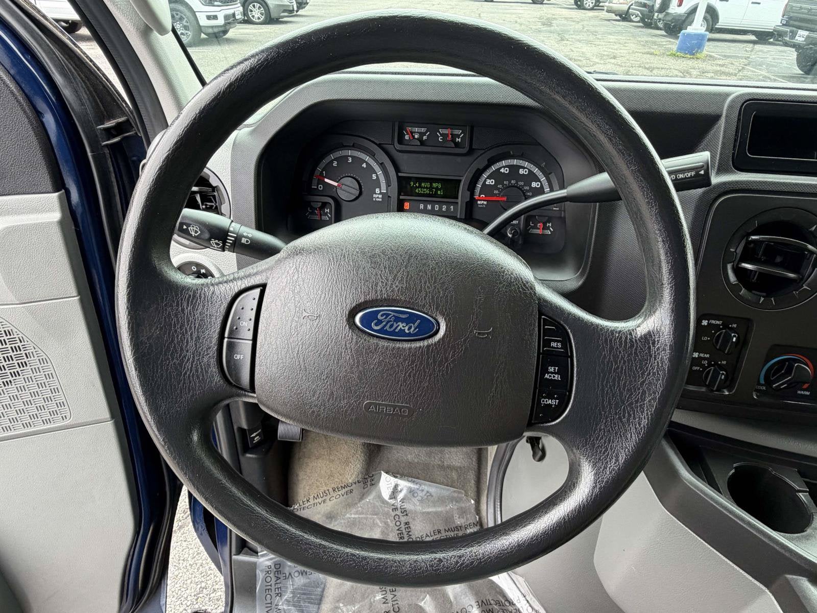 2014 Ford Econoline Wagon XL