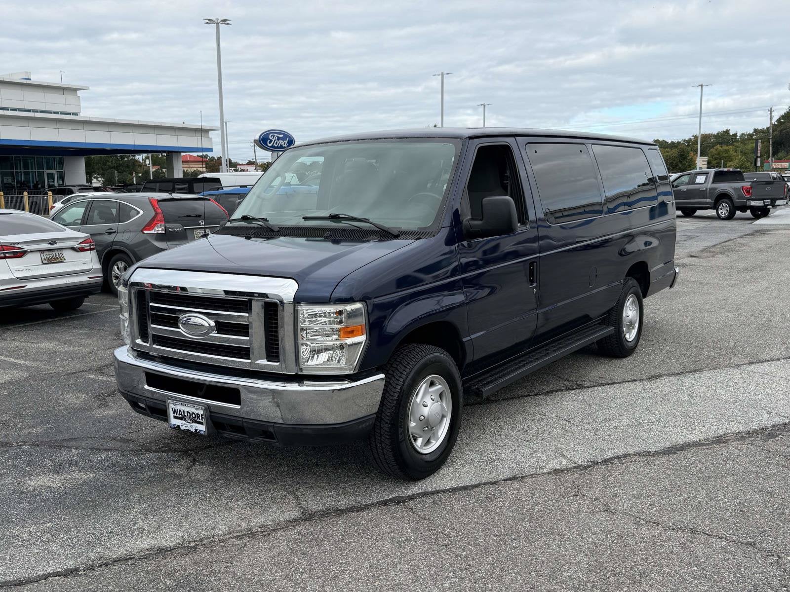 2014 Ford Econoline Wagon XL
