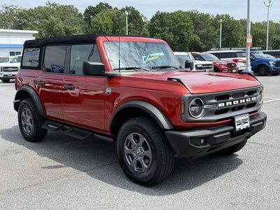 2023 Ford Bronco Base