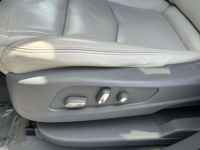2018 Cadillac XT5 Premium Luxury FWD