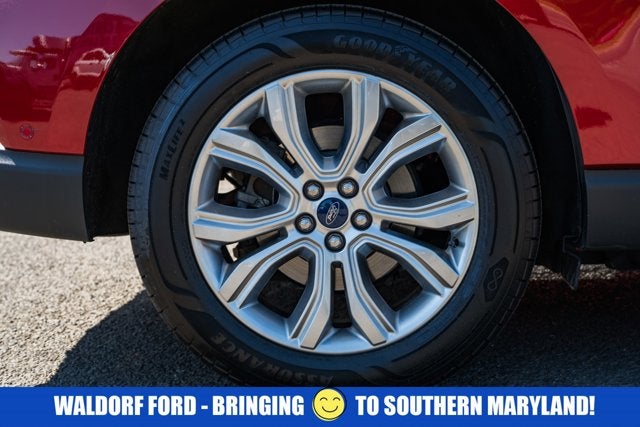2020 Ford Edge Titanium