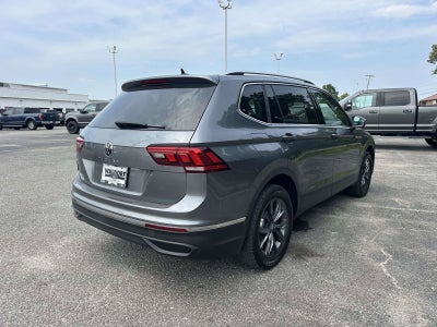 2022 Volkswagen Tiguan SE