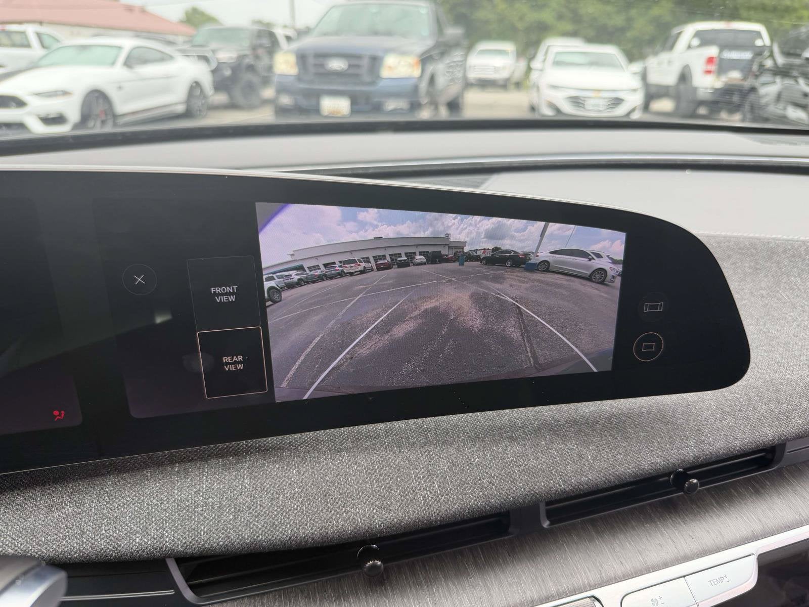 2025 Lucid Air Pure
