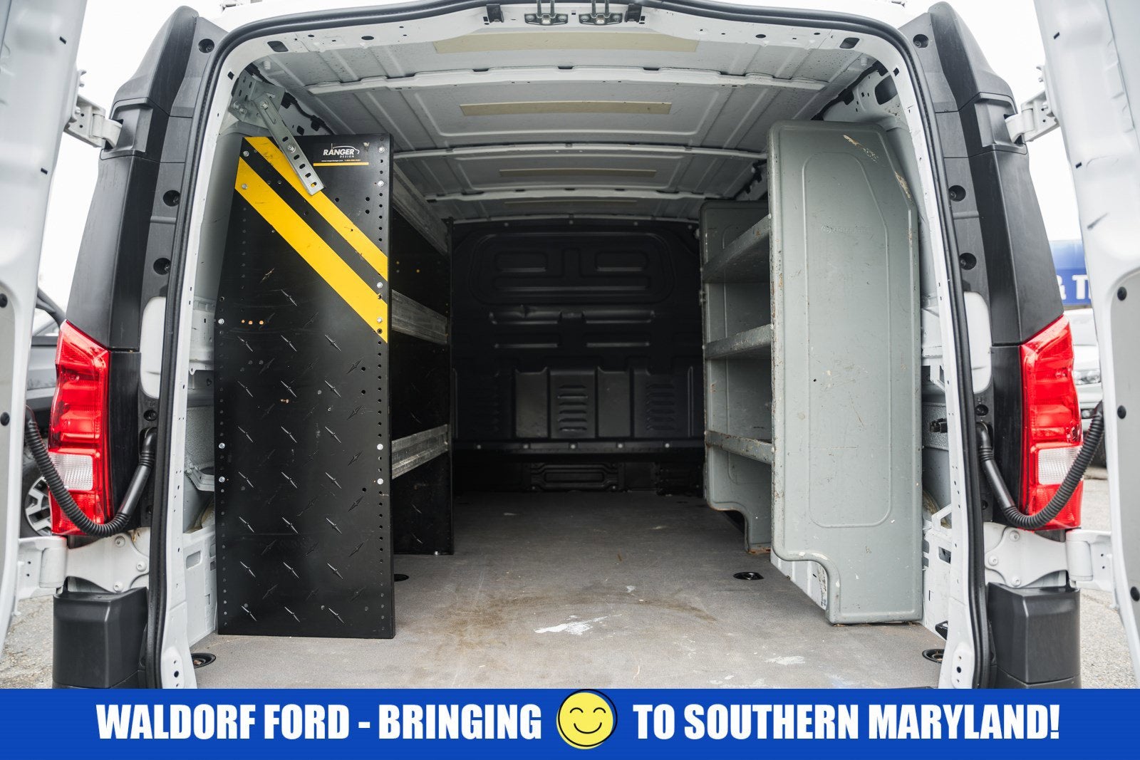 2022 Mercedes-Benz Metris Cargo Van 126 WB Cargo