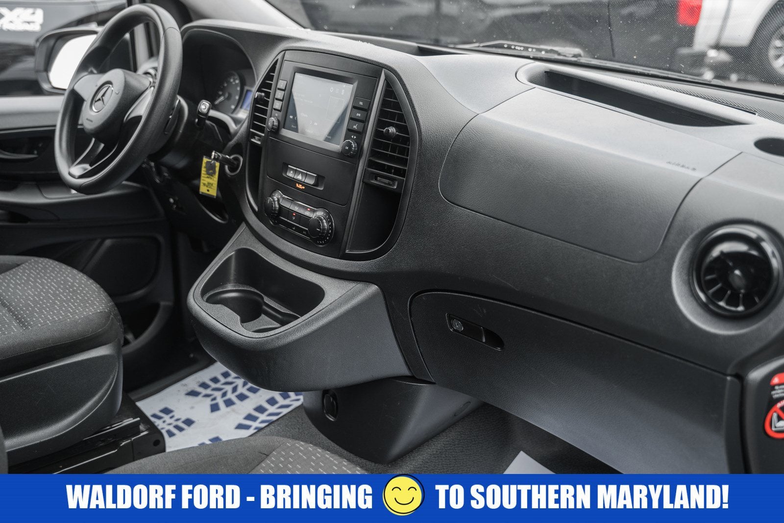 2022 Mercedes-Benz Metris Cargo Van 126 WB Cargo