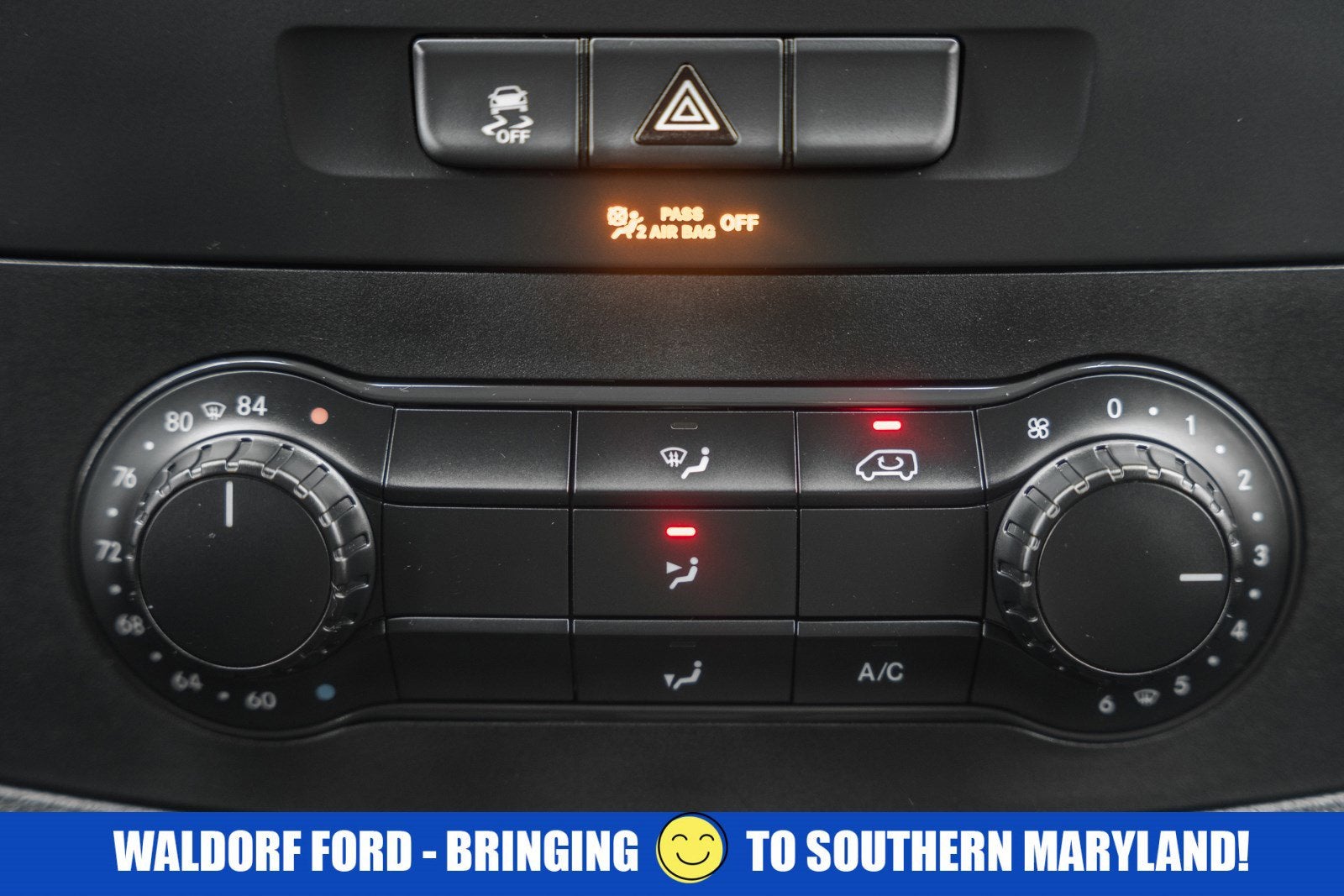 2022 Mercedes-Benz Metris Cargo Van 126 WB Cargo