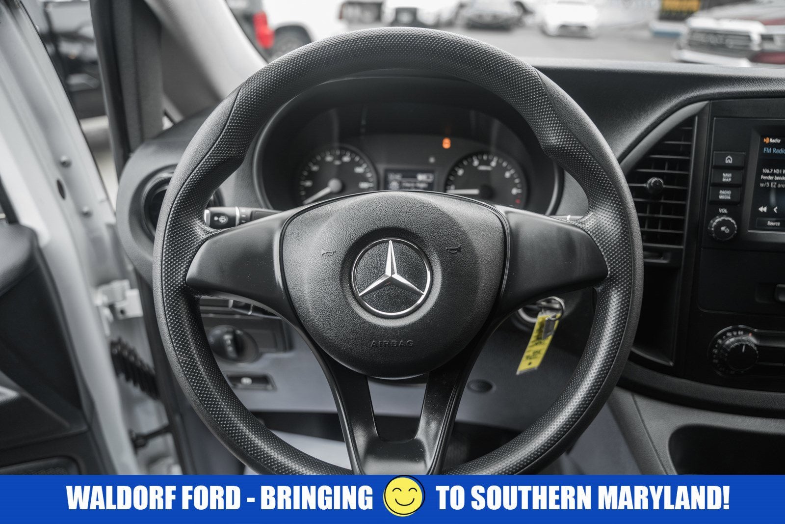 2022 Mercedes-Benz Metris Cargo Van 126 WB Cargo