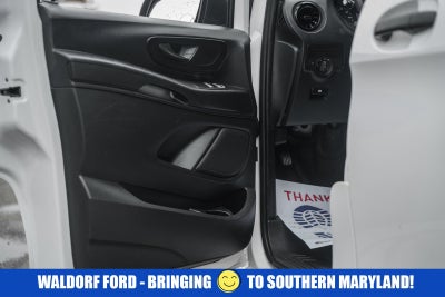 2022 Mercedes-Benz Metris Cargo Van 126 WB Cargo