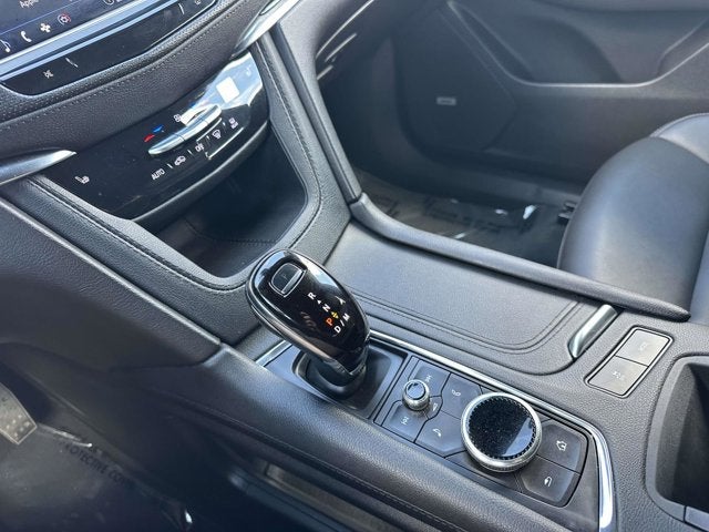 2023 Cadillac XT6 AWD Luxury