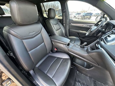 2023 Cadillac XT6 AWD Luxury