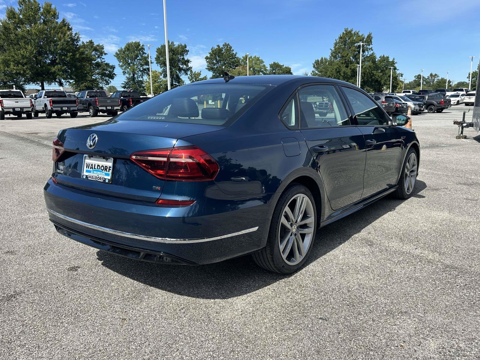 2018 Volkswagen Passat Base