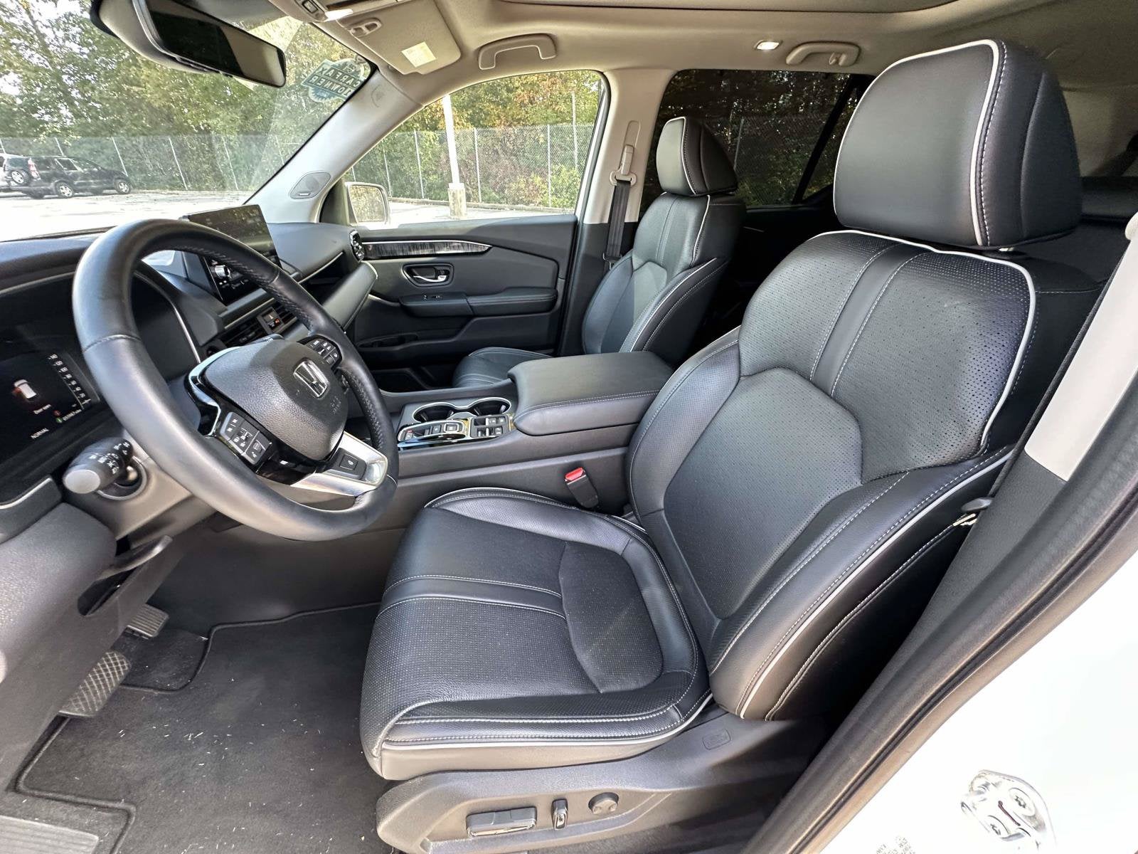 2023 Honda Pilot Elite