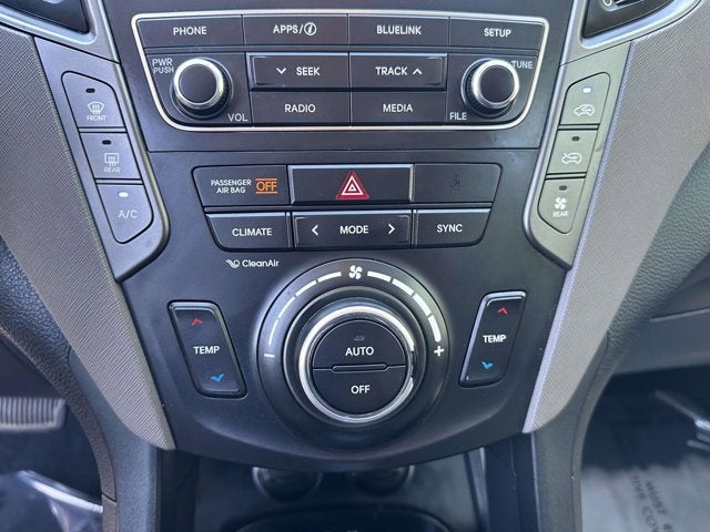 2018 Hyundai Santa Fe SE