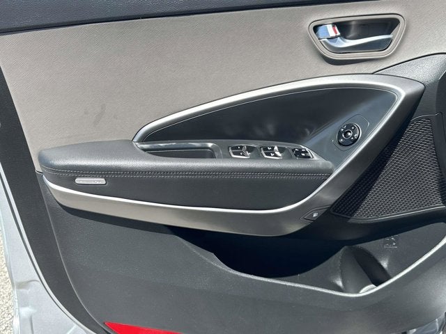 2018 Hyundai Santa Fe SE