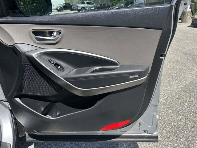 2018 Hyundai Santa Fe SE