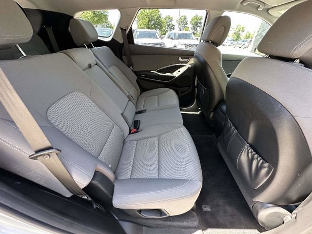 2018 Hyundai Santa Fe SE