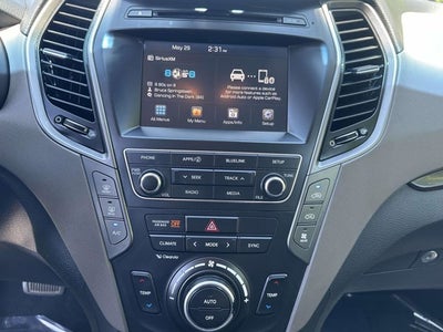 2018 Hyundai Santa Fe SE