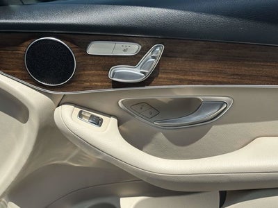 2021 Mercedes-Benz GLC GLC 300