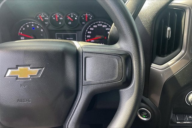 2023 Chevrolet Silverado Custom