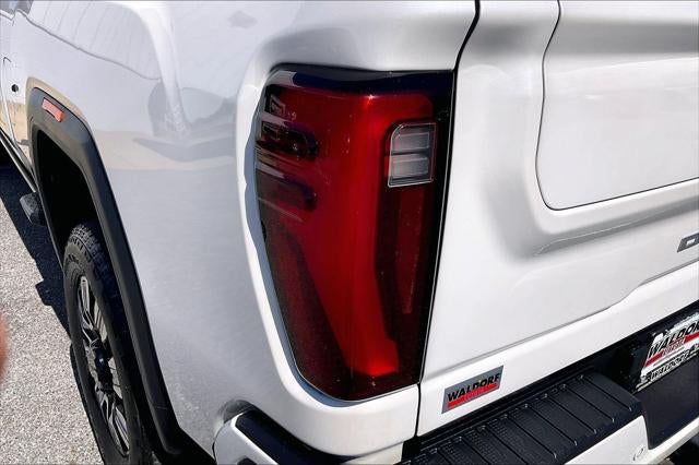 2024 GMC Sierra HD Denali