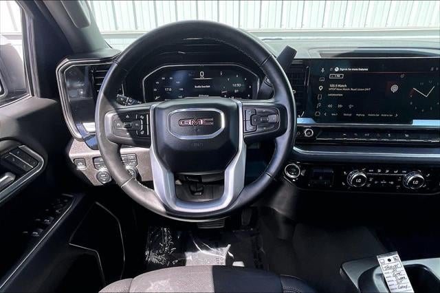 2025 GMC Sierra SLT