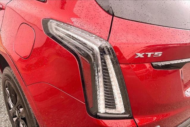 2022 Cadillac XT5 AWD Sport