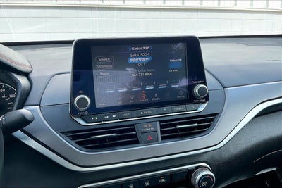 2025 Nissan Altima SR