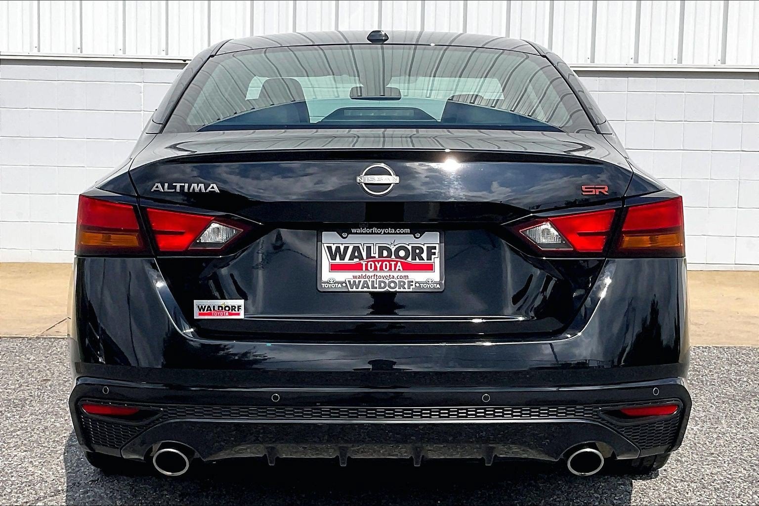 2025 Nissan Altima SR