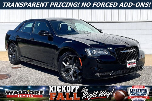 2023 Chrysler 300 Touring