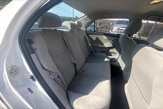 2011 Toyota COROLLA LE