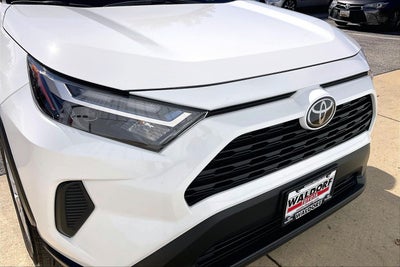 2025 Toyota RAV4 LE