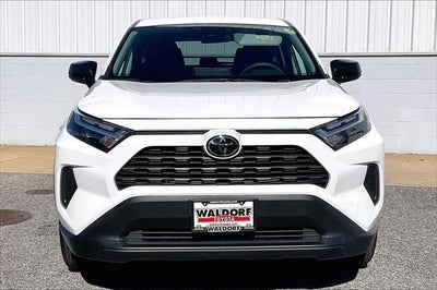 2025 Toyota RAV4 LE