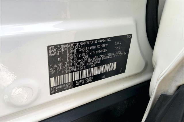 2024 Toyota RAV4 XLE