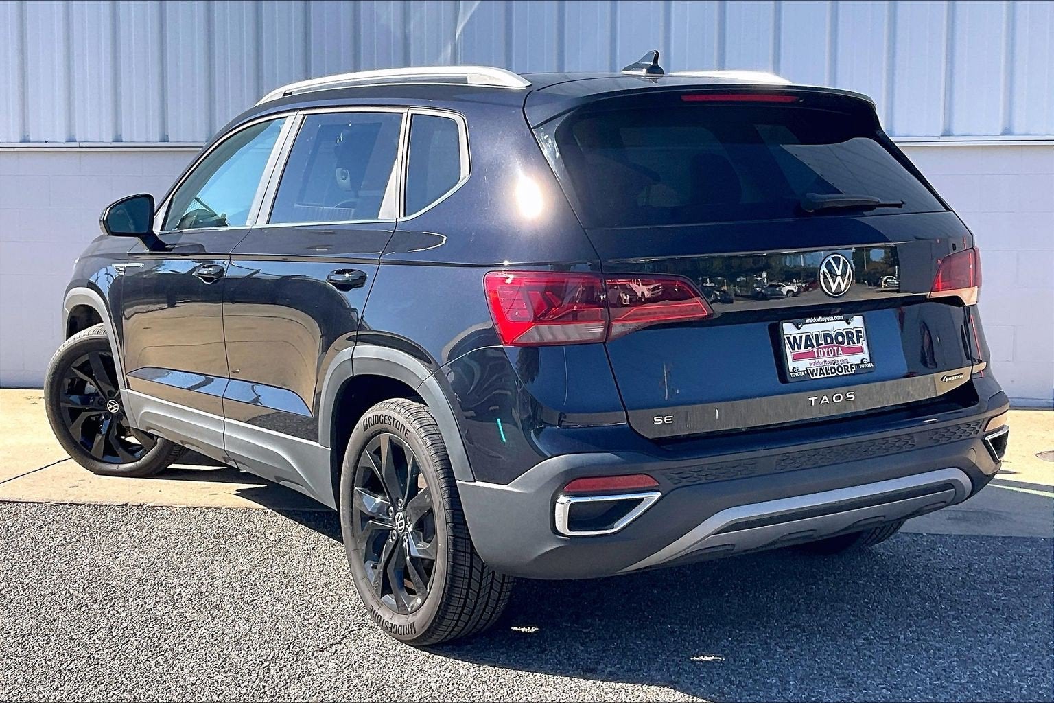 2023 Volkswagen Taos SE