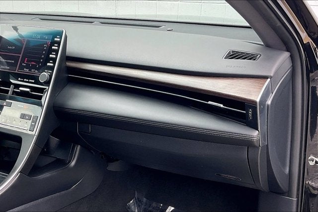 2021 Toyota Avalon XLE