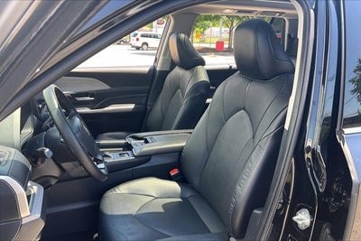 2024 Toyota GRAND HIGHLANDER Limited