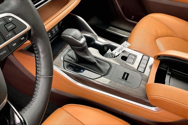2022 Toyota Highlander Hybrid Hybrid Platinum