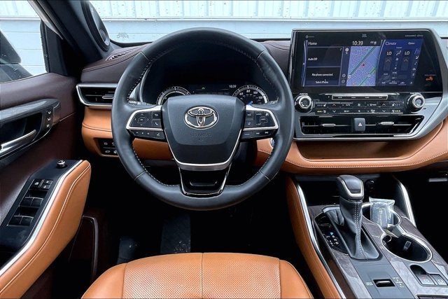 2022 Toyota Highlander Hybrid Hybrid Platinum