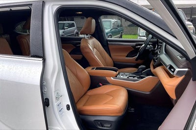 2022 Toyota Highlander Hybrid Hybrid Platinum