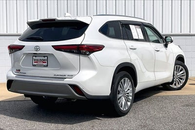 2022 Toyota Highlander Platinum