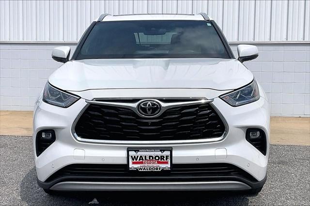 2022 Toyota Highlander Platinum