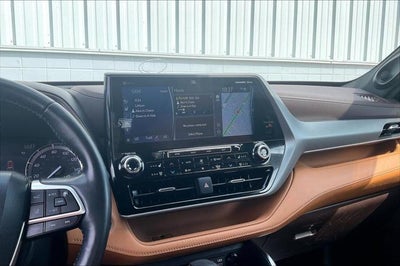 2022 Toyota Highlander Platinum