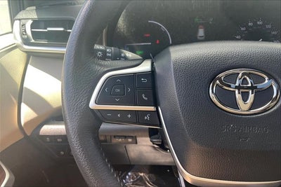 2023 Toyota Sienna XLE