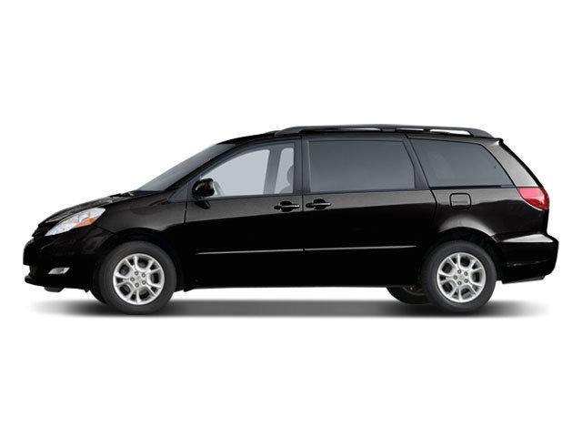 2010 Toyota SIENNA XLE