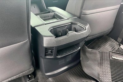 2023 Toyota TUNDRA 4X4 SR