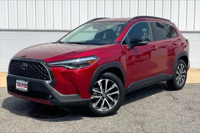 2025 Toyota Corolla Cross XLE
