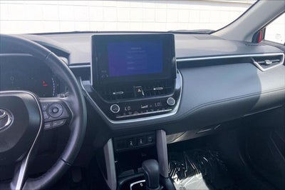 2025 Toyota Corolla Cross XLE